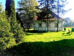 Zdjęcie_nr_28_przedstawia_dom_w_którym_odbyło_się_spotkanie.png
